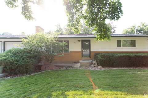 285 N SCENIC VIEW DR, Hyrum, UT 84319