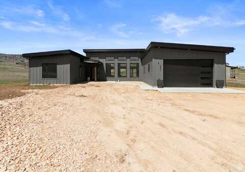 2971 S SAND TRAP CIR, Garden City, UT 84028