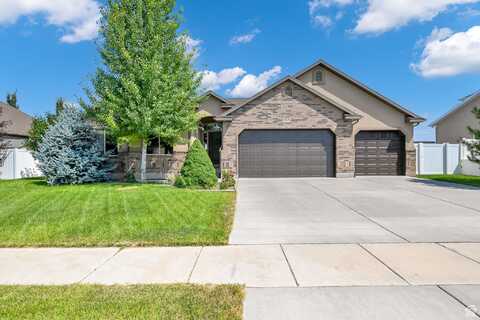 652 W 1850, Syracuse, UT 84075