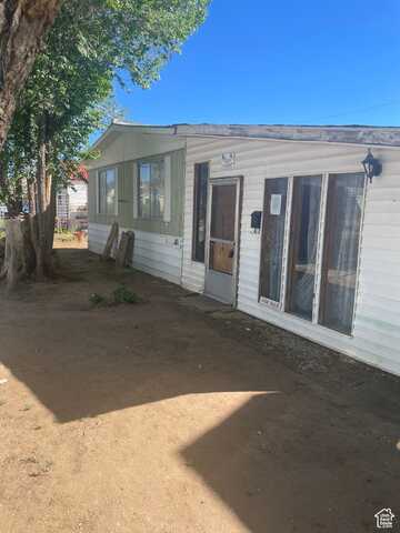 118 5TH, East Carbon, UT 84520