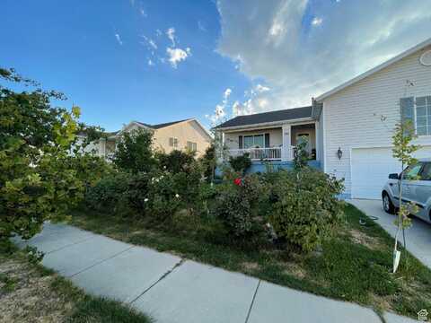 830 S KILLARNEY DR, Syracuse, UT 84075