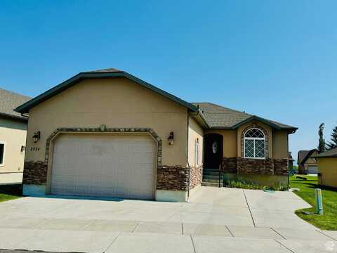 2034 S COTTAGE LN, Garden City, UT 84028