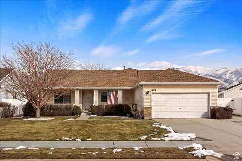 435 S LARKIN LN, Kaysville, UT 84037