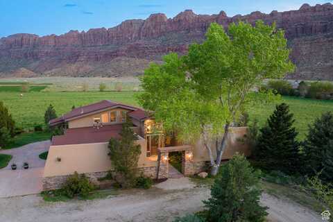 3885 S MAYNARD LN, Moab, UT 84532