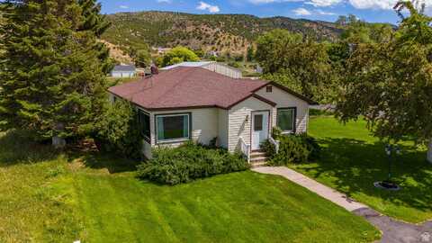 186 S 100 EAST ST, Laketown, UT 84038