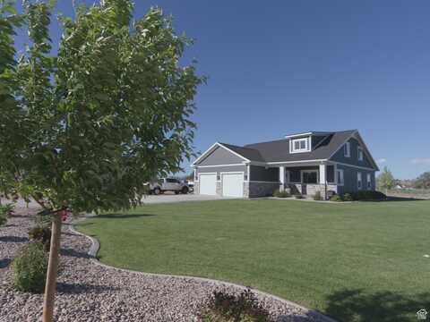 261 S 2200 W, Roosevelt, UT 84066