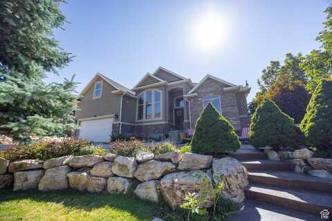 704 DEER HOLLOW RD, Tooele, UT 84074