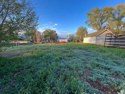 442 E CENTER ST, Richfield, UT 84701