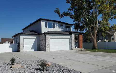 2232 W 1300 N, Clinton, UT 84015