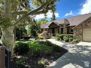 4308 S WANDER LN, Holladay, UT 84124