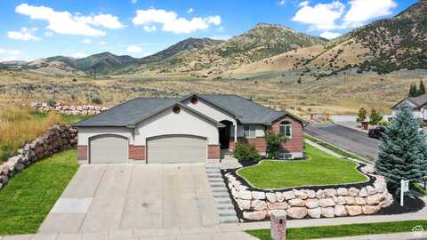 826 N EAGLE VIEW DR, Morgan, UT 84050