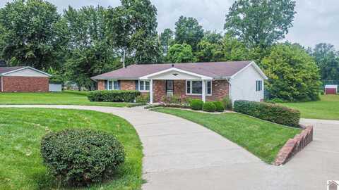 105 Rebecca Lane, Paducah, KY 42001