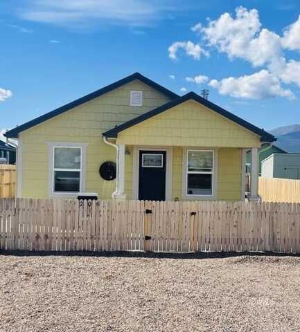 206 First St, Silver Cliff, CO 81252