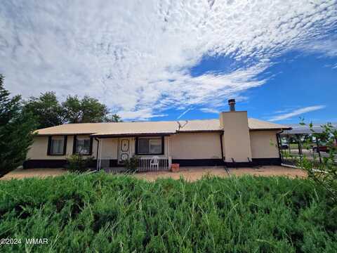 295 W 10th St., Saint Johns, AZ 85936