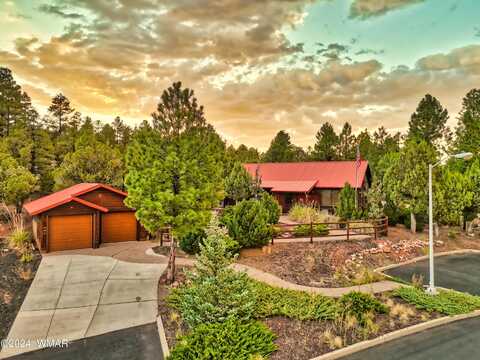 2051 N Bison Ridge Trail, Show Low, AZ 85901