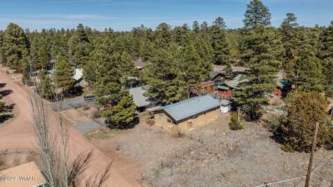 3305 Forest Drive, Overgaard, AZ 85933