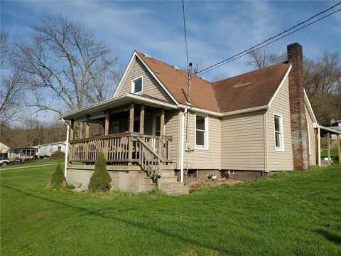 137 Petrolia St, Karns City Boro, PA 16041