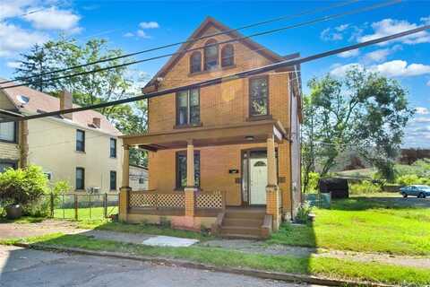 105 Kenmore Ave, Hillsboro, PA 15221