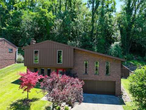 106 Larchwood Dr, Wilkinsburg, PA 15145