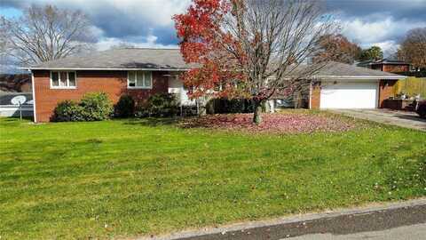 113 Maple St, Leechburg, PA 15656