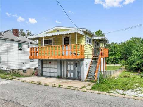 551 CENTER STREET, Sackett, PA 15106