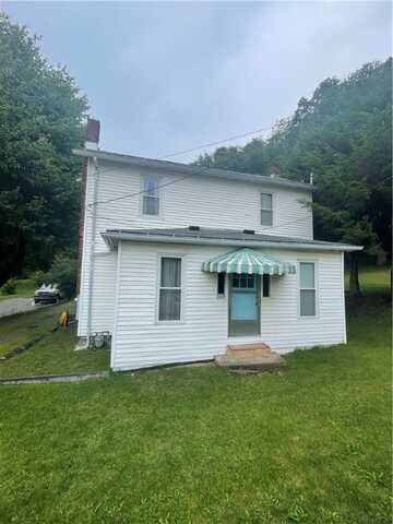 1518 Hendersonville Rd, Sandy Lake, PA 16145