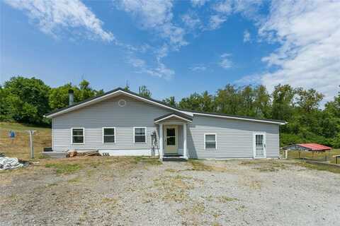 145 Short Ridge Road, Coal Center, PA 15423