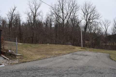 35 Hill Top Rd, Perry Twp - FAY, PA 15492