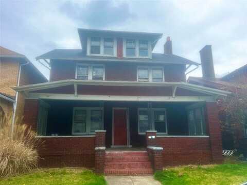 934 Maplewood Ave, Ambridge, PA 15003