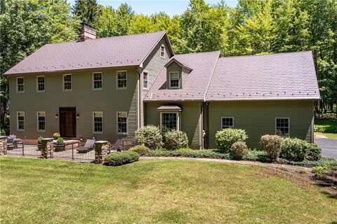 108 Poplar Forest Drive, Slippery Rock, PA 16057