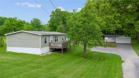 135 Noel Drive, Loyalhanna, PA 15681