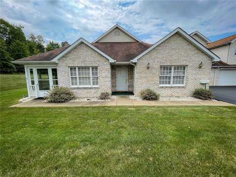 134 Woodhawk Ln, Franklin, PA 16001