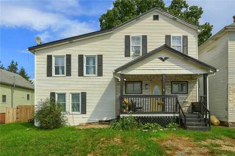 8 Berry Rd, Burgettstown, PA 15021