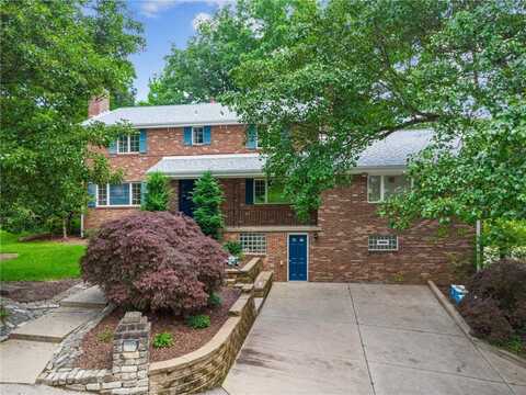 370 Hamilton Dr Ext, Penn Hills, PA 15235