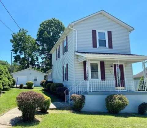 286 4th Avenue, Carmichaels, PA 15325