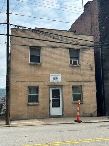 926 Island Ave, McKees Rocks, PA 15136