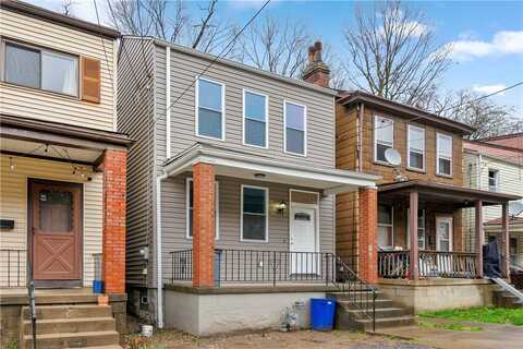 1032 Grand Ave, Shadeland, PA 15212