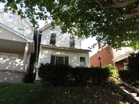 207 E 21st Ave, Munhall, PA 15120