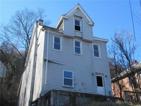 1305 Island Ave, Stowe, PA 15136