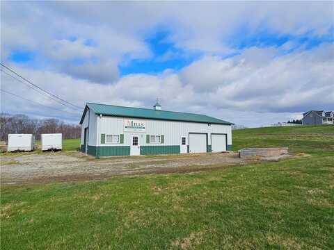 131 Rolling Hills Rd, Smithton, PA 15679