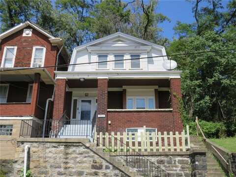 562 5th St, Pitcairn, PA 15140