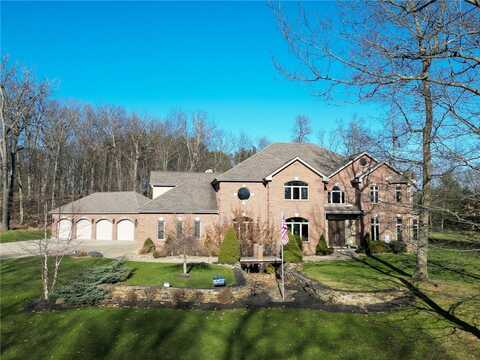 1653 Chapel Ridge Ln, Adamstown, PA 16046