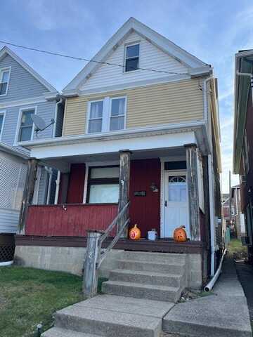 318 Ridge Ave, New Kensington, PA 15068