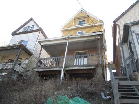 1524 Ridge Ave, Braddock, PA 15104