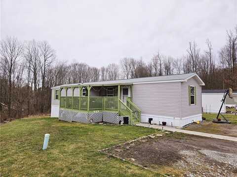 705 Greyhound, Unity, PA 15601