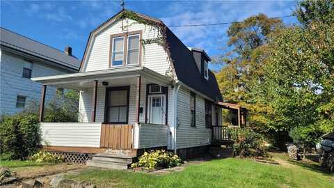 1447 5th St, Natrona, PA 15065