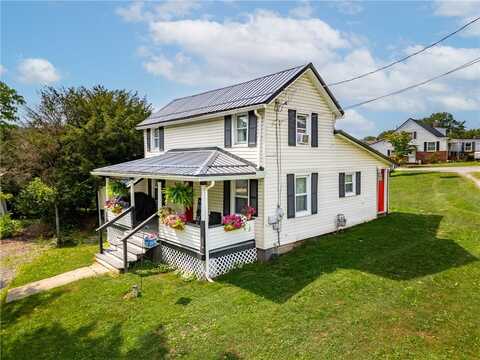 1665 Mercer Rd, Franklin, PA 16117