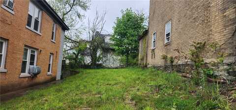 1610 Arlington Street, Oliver, PA 15065