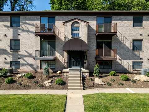 300 Gilkeson Rd, Lebanon, PA 15228