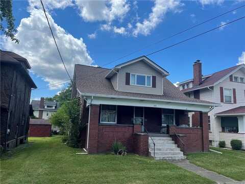 303 Pershing St, Ellwood City, PA 16117